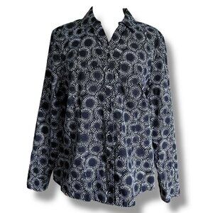 Chicos Womens Wrinkle Resistant Blouse Sz 2 Large Navy Blue Dot Print Button Up